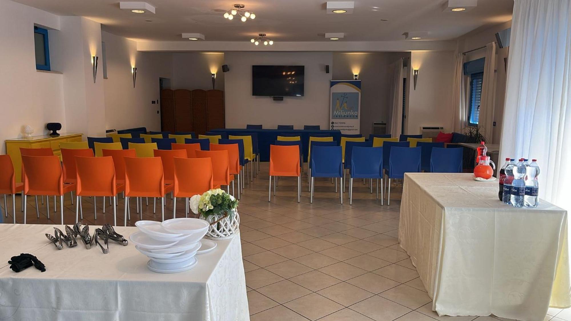 Residence Miljunka SantʼAgata di Militello Εξωτερικό φωτογραφία