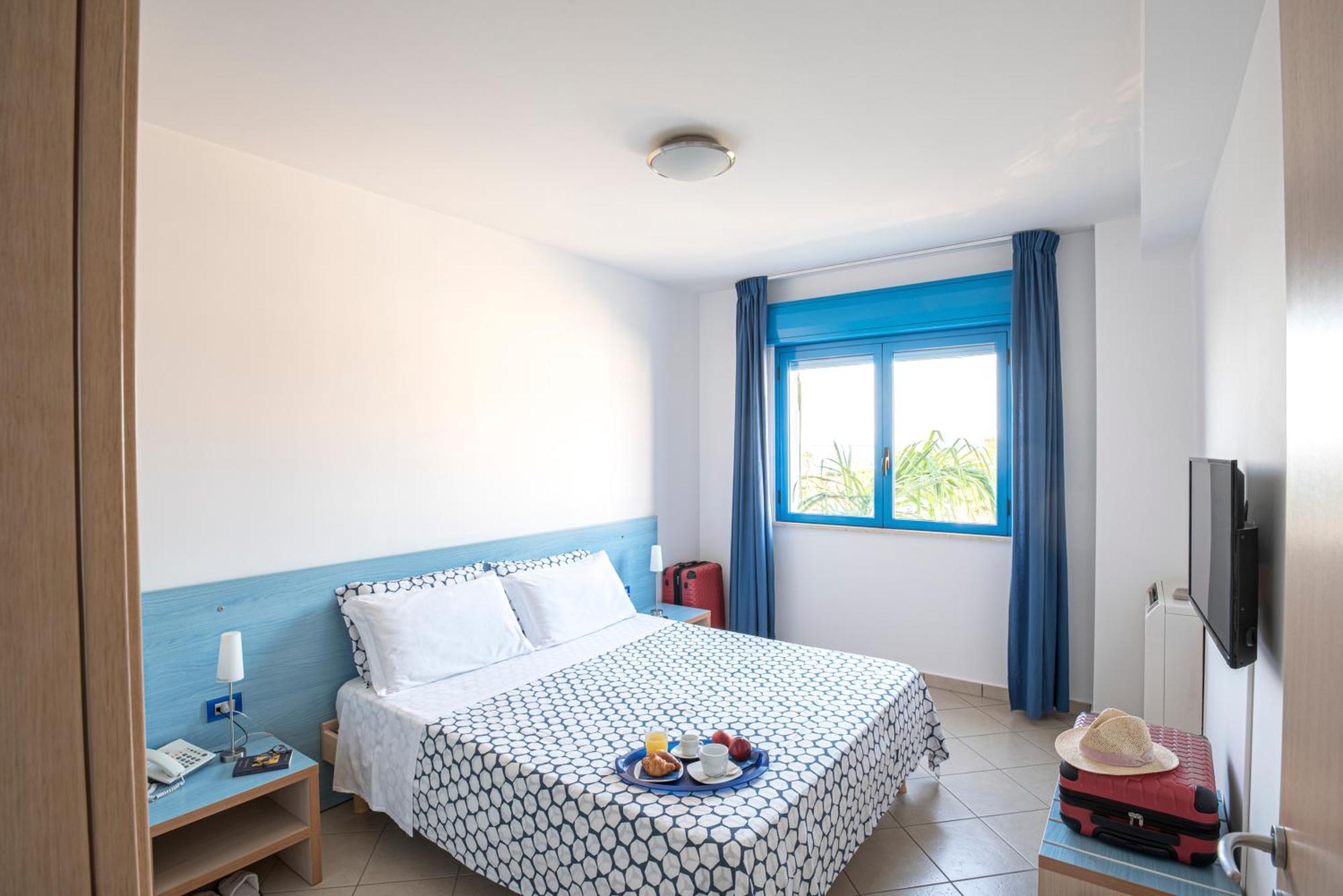 Residence Miljunka SantʼAgata di Militello Εξωτερικό φωτογραφία