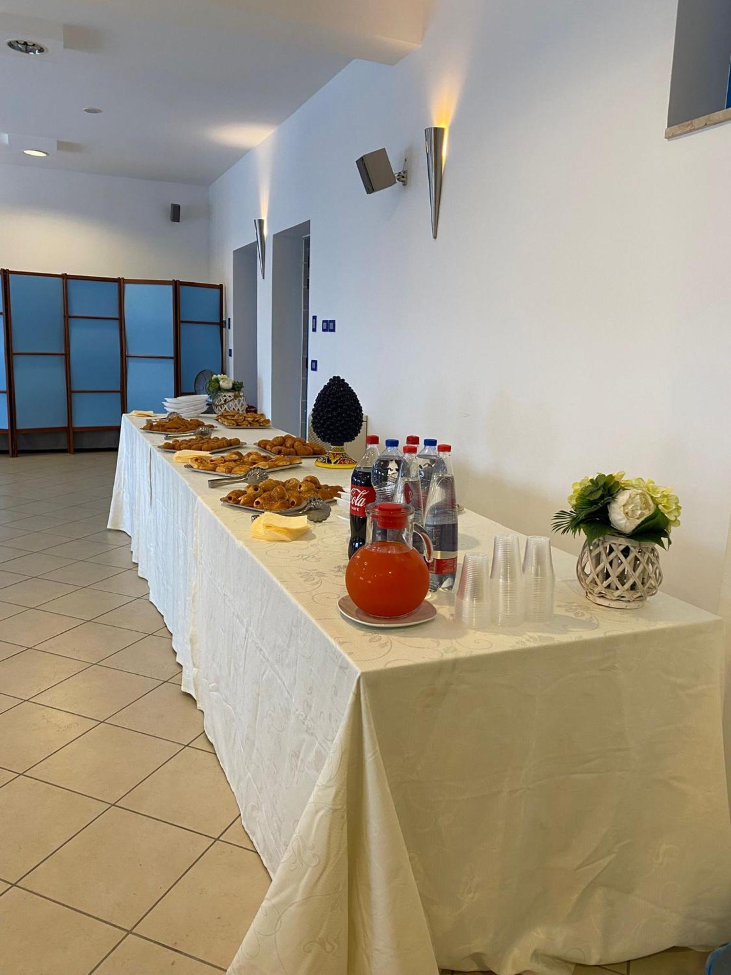 Residence Miljunka SantʼAgata di Militello Εξωτερικό φωτογραφία